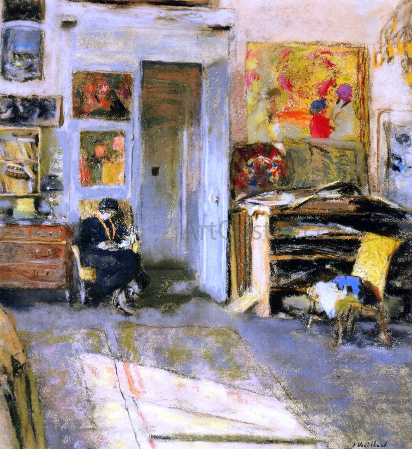  Edouard Vuillard Madame Josse Hessel in Vuillard's Studio - Canvas Print